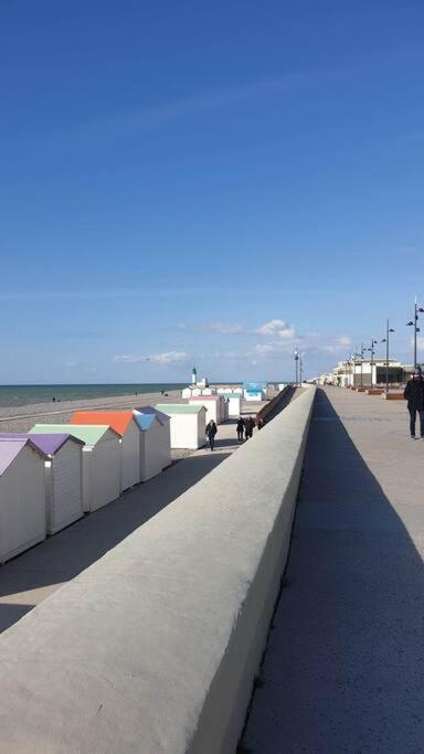 Notre Nid - Grande Terrasse Privee En Bord De Mer, Au Coeur Du Quartier Historique Du Treport ! Wifi ル・トレポール エクステリア 写真