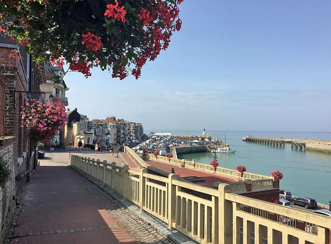 Notre Nid - Grande Terrasse Privee En Bord De Mer, Au Coeur Du Quartier Historique Du Treport ! Wifi ル・トレポール エクステリア 写真
